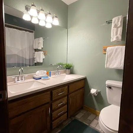 Relax, Adventure, Views, Amenities+Memories Apartment Granby Exterior photo