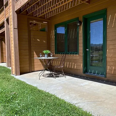 Relax, Adventure, Views, Amenities+Memories Apartment Granby Exterior photo