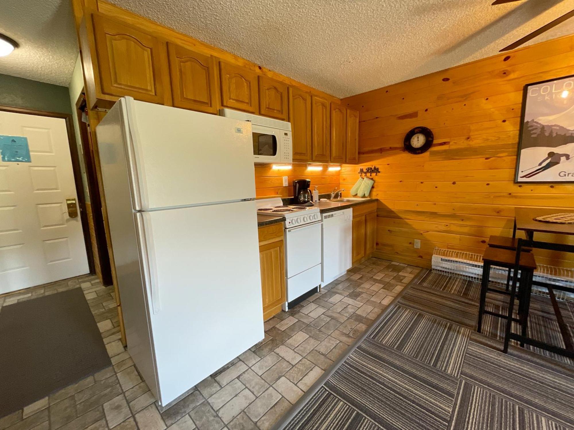 Relax, Adventure, Views, Amenities+memories Granby